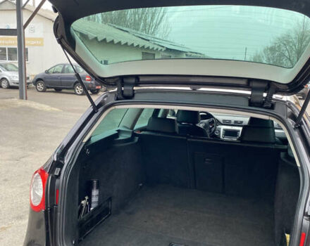 Чорний Фольксваген Пассат, об'ємом двигуна 1.97 л та пробігом 232 тис. км за 8700 $, фото 5 на Automoto.ua