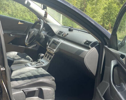 Черный Фольксваген Пассат, объемом двигателя 2 л и пробегом 198 тыс. км за 4900 $, фото 1 на Automoto.ua