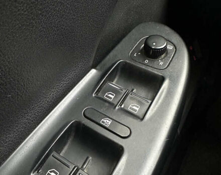 Черный Фольксваген Пассат, объемом двигателя 1.39 л и пробегом 275 тыс. км за 5999 $, фото 32 на Automoto.ua