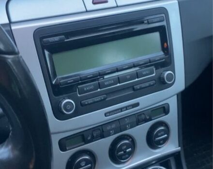 Фольксваген Пассат 2009 в Тернополе на Automoto.ua Черный Фольксваген Пассат, объемом двигателя 1.4 л и пробегом 225 тыс. км за 5000 $, фото 8 на Automoto.ua