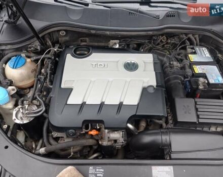 Черный Фольксваген Пассат, объемом двигателя 2 л и пробегом 320 тыс. км за 8100 $, фото 20 на Automoto.ua