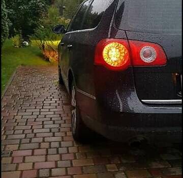 Черный Фольксваген Пассат, объемом двигателя 1.4 л и пробегом 249 тыс. км за 6200 $, фото 4 на Automoto.ua