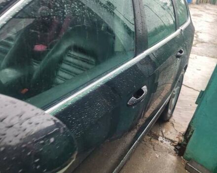 Черный Фольксваген Пассат, объемом двигателя 1.39 л и пробегом 266 тыс. км за 7800 $, фото 1 на Automoto.ua