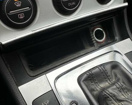 Черный Фольксваген Пассат, объемом двигателя 1.39 л и пробегом 275 тыс. км за 6300 $, фото 41 на Automoto.ua