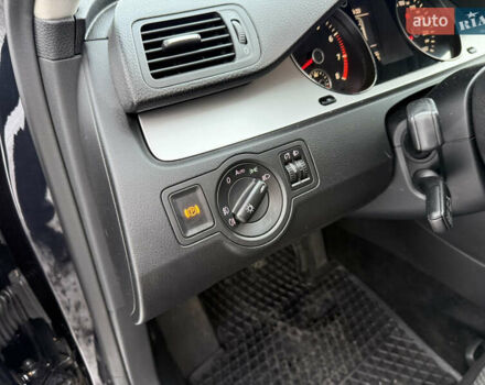 Черный Фольксваген Пассат, объемом двигателя 1.39 л и пробегом 238 тыс. км за 5950 $, фото 27 на Automoto.ua