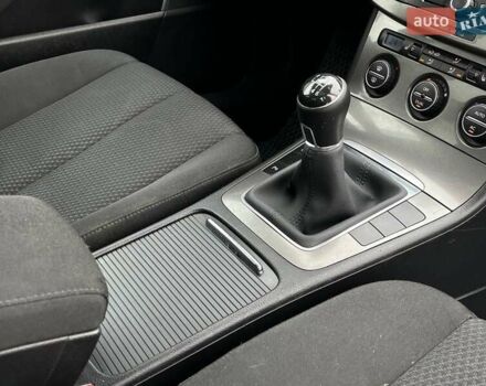 Черный Фольксваген Пассат, объемом двигателя 2 л и пробегом 366 тыс. км за 8290 $, фото 15 на Automoto.ua