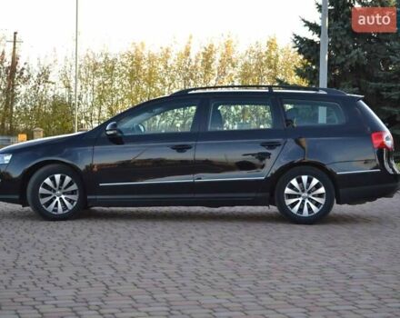 Черный Фольксваген Пассат, объемом двигателя 2 л и пробегом 245 тыс. км за 8700 $, фото 7 на Automoto.ua