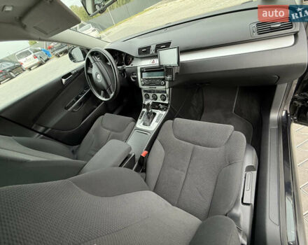 Черный Фольксваген Пассат, объемом двигателя 1.4 л и пробегом 246 тыс. км за 6400 $, фото 73 на Automoto.ua