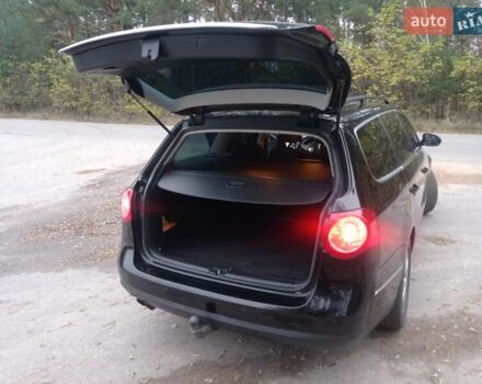 Черный Фольксваген Пассат, объемом двигателя 2 л и пробегом 320 тыс. км за 8100 $, фото 11 на Automoto.ua