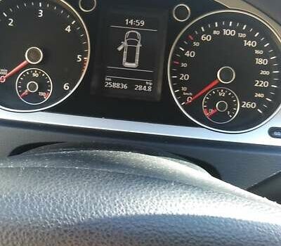 Чорний Фольксваген Пассат, об'ємом двигуна 2 л та пробігом 258 тис. км за 7900 $, фото 10 на Automoto.ua