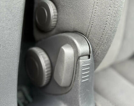 Черный Фольксваген Пассат, объемом двигателя 1.4 л и пробегом 246 тыс. км за 6400 $, фото 70 на Automoto.ua