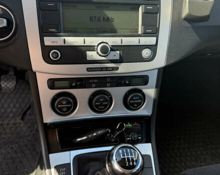 Чорний Фольксваген Пассат, об'ємом двигуна 1.4 л та пробігом 260 тис. км за 7300 $, фото 20 на Automoto.ua