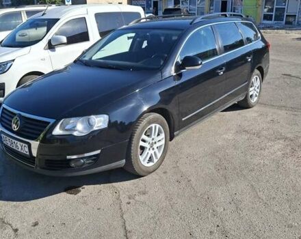Черный Фольксваген Пассат, объемом двигателя 1.4 л и пробегом 250 тыс. км за 7300 $, фото 2 на Automoto.ua
