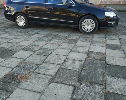 Черный Фольксваген Пассат, объемом двигателя 2 л и пробегом 220 тыс. км за 8500 $, фото 4 на Automoto.ua