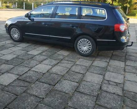 Черный Фольксваген Пассат, объемом двигателя 2 л и пробегом 220 тыс. км за 8500 $, фото 13 на Automoto.ua