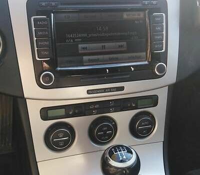 Чорний Фольксваген Пассат, об'ємом двигуна 2 л та пробігом 258 тис. км за 7900 $, фото 9 на Automoto.ua