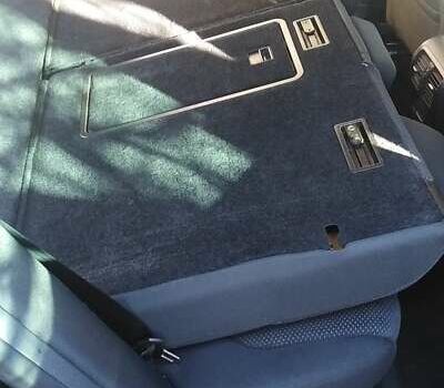 Чорний Фольксваген Пассат, об'ємом двигуна 2 л та пробігом 258 тис. км за 7900 $, фото 16 на Automoto.ua