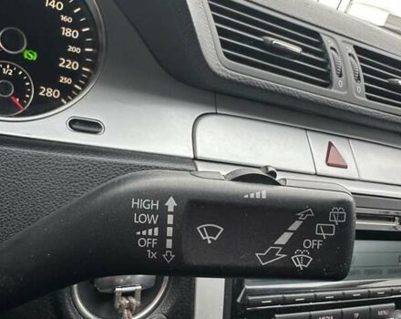 Черный Фольксваген Пассат, объемом двигателя 1.39 л и пробегом 275 тыс. км за 5999 $, фото 36 на Automoto.ua