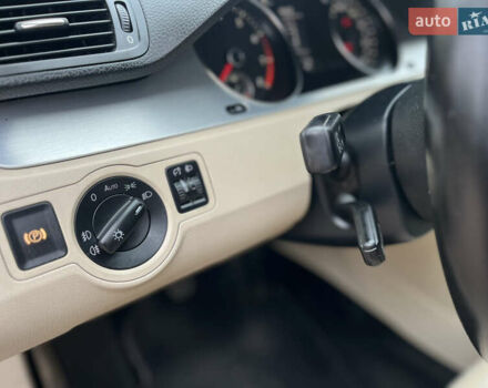 Черный Фольксваген Пассат, объемом двигателя 1.8 л и пробегом 245 тыс. км за 6999 $, фото 25 на Automoto.ua