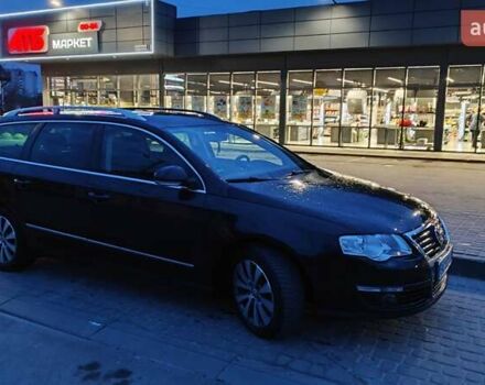 Черный Фольксваген Пассат, объемом двигателя 1.6 л и пробегом 221 тыс. км за 8000 $, фото 11 на Automoto.ua