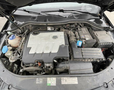 Чорний Фольксваген Пассат, об'ємом двигуна 1.97 л та пробігом 308 тис. км за 8300 $, фото 31 на Automoto.ua