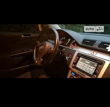 Черный Фольксваген Пассат, объемом двигателя 1.4 л и пробегом 249 тыс. км за 6200 $, фото 9 на Automoto.ua
