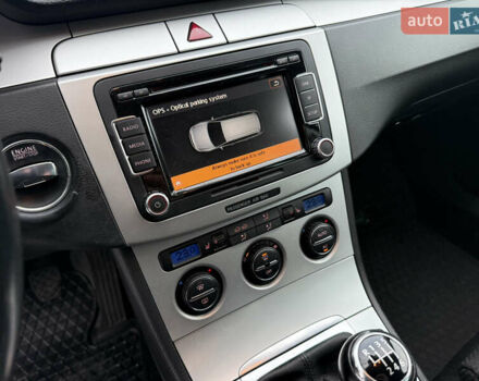 Черный Фольксваген Пассат, объемом двигателя 1.39 л и пробегом 238 тыс. км за 5950 $, фото 34 на Automoto.ua