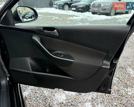 Черный Фольксваген Пассат, объемом двигателя 1.39 л и пробегом 238 тыс. км за 5950 $, фото 47 на Automoto.ua