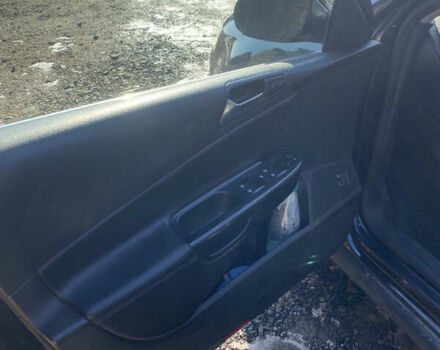 Чорний Фольксваген Пассат, об'ємом двигуна 1.97 л та пробігом 306 тис. км за 7600 $, фото 6 на Automoto.ua