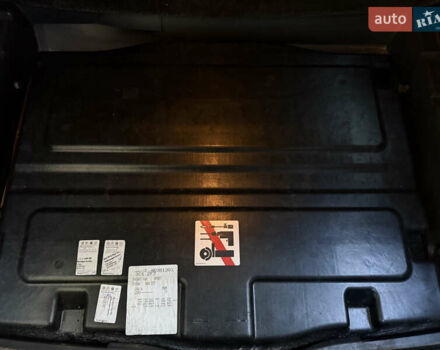 Чорний Фольксваген Пассат, об'ємом двигуна 1.39 л та пробігом 291 тис. км за 6500 $, фото 11 на Automoto.ua