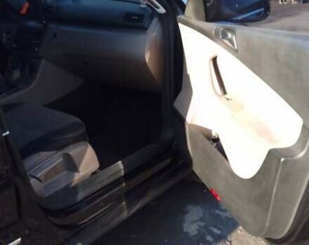 Черный Фольксваген Пассат, объемом двигателя 1.97 л и пробегом 275 тыс. км за 7000 $, фото 7 на Automoto.ua