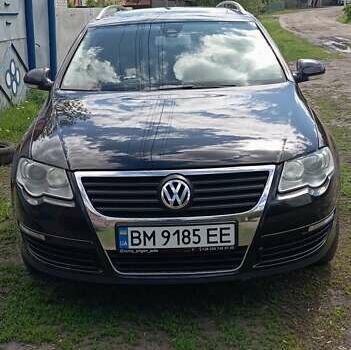 Черный Фольксваген Пассат, объемом двигателя 1.4 л и пробегом 289 тыс. км за 8000 $, фото 3 на Automoto.ua