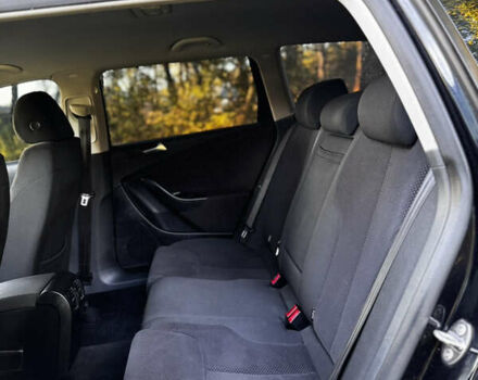 Черный Фольксваген Пассат, объемом двигателя 1.6 л и пробегом 229 тыс. км за 8222 $, фото 59 на Automoto.ua