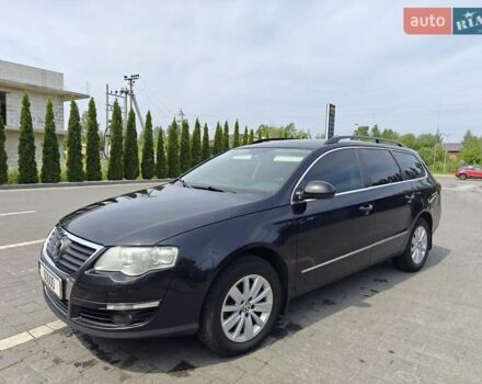 Черный Фольксваген Пассат, объемом двигателя 2 л и пробегом 370 тыс. км за 7800 $, фото 5 на Automoto.ua