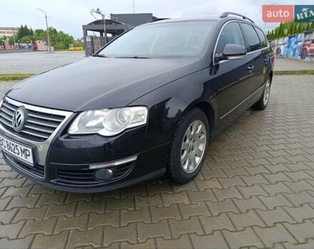 Черный Фольксваген Пассат, объемом двигателя 2 л и пробегом 263 тыс. км за 7000 $, фото 2 на Automoto.ua