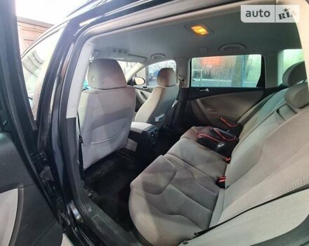 Черный Фольксваген Пассат, объемом двигателя 1.6 л и пробегом 340 тыс. км за 7000 $, фото 35 на Automoto.ua