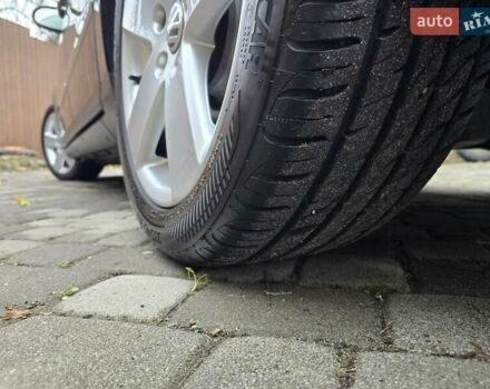 Черный Фольксваген Пассат, объемом двигателя 2 л и пробегом 225 тыс. км за 8800 $, фото 15 на Automoto.ua