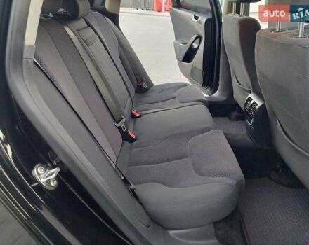 Черный Фольксваген Пассат, объемом двигателя 1.97 л и пробегом 239 тыс. км за 9222 $, фото 81 на Automoto.ua