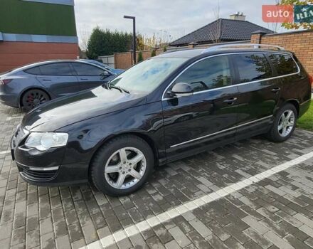 Черный Фольксваген Пассат, объемом двигателя 1.6 л и пробегом 294 тыс. км за 7300 $, фото 4 на Automoto.ua