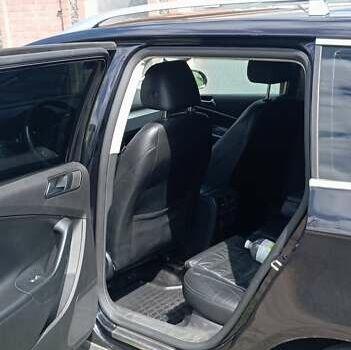 Черный Фольксваген Пассат, объемом двигателя 1.4 л и пробегом 289 тыс. км за 8000 $, фото 16 на Automoto.ua