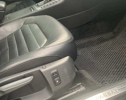 Черный Фольксваген Пассат, объемом двигателя 1.96 л и пробегом 229 тыс. км за 9600 $, фото 29 на Automoto.ua