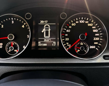 Черный Фольксваген Пассат, объемом двигателя 1.6 л и пробегом 229 тыс. км за 8222 $, фото 51 на Automoto.ua