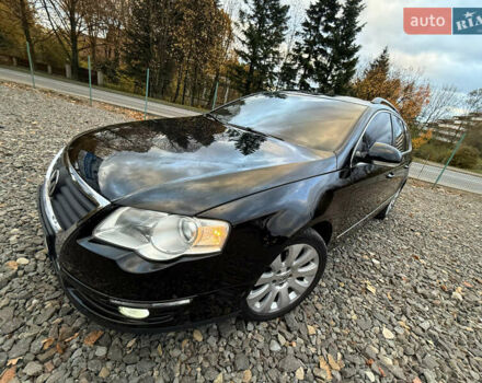 Черный Фольксваген Пассат, объемом двигателя 1.97 л и пробегом 285 тыс. км за 8599 $, фото 4 на Automoto.ua