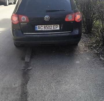 Черный Фольксваген Пассат, объемом двигателя 1.4 л и пробегом 180 тыс. км за 7700 $, фото 1 на Automoto.ua