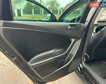 Черный Фольксваген Пассат, объемом двигателя 1.97 л и пробегом 235 тыс. км за 8499 $, фото 51 на Automoto.ua