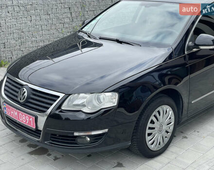 Черный Фольксваген Пассат, объемом двигателя 1.4 л и пробегом 197 тыс. км за 6500 $, фото 1 на Automoto.ua