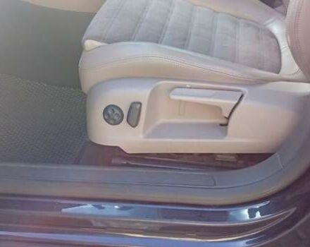 Черный Фольксваген Пассат, объемом двигателя 1.97 л и пробегом 325 тыс. км за 8900 $, фото 19 на Automoto.ua