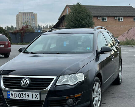 Черный Фольксваген Пассат, объемом двигателя 1.97 л и пробегом 322 тыс. км за 5850 $, фото 1 на Automoto.ua