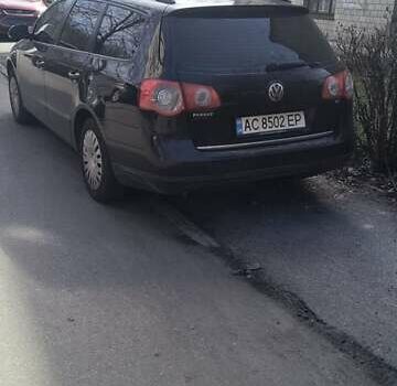 Черный Фольксваген Пассат, объемом двигателя 1.4 л и пробегом 180 тыс. км за 7700 $, фото 3 на Automoto.ua