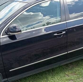 Черный Фольксваген Пассат, объемом двигателя 1.4 л и пробегом 289 тыс. км за 8000 $, фото 13 на Automoto.ua